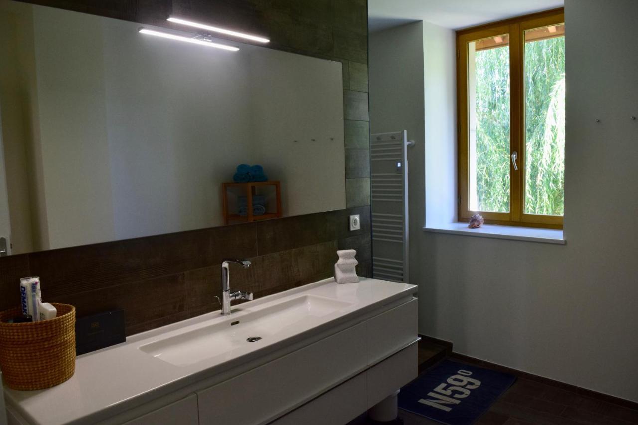 Spacious Apartment In Old Farm Close To Lac De Vouglans La Tour-du-Meix Exterior foto